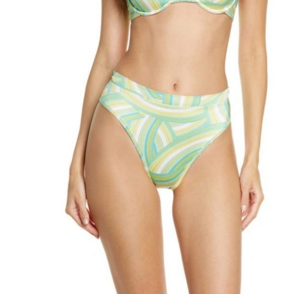 L*Space Frenchi Over The Rainbow Print Bitsy Bikini Swimsuit Bottom Size M New